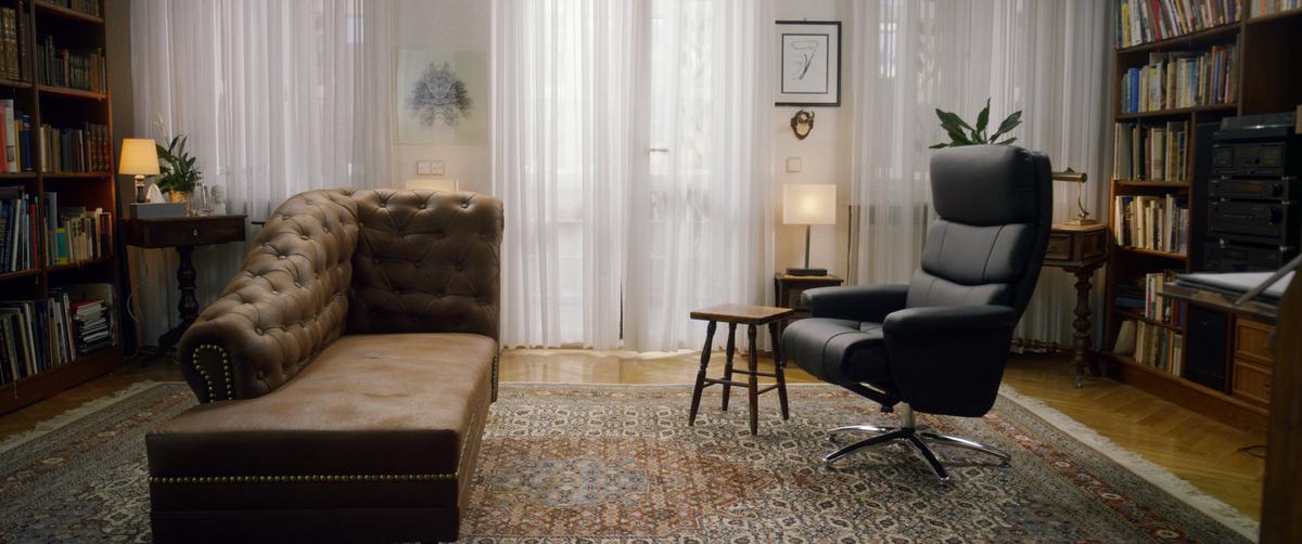 Die Couch (The Couch) 2018 Indy Film Fest